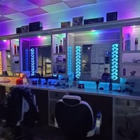 لبيع ديكور حلاقه  07517014116 07715437087