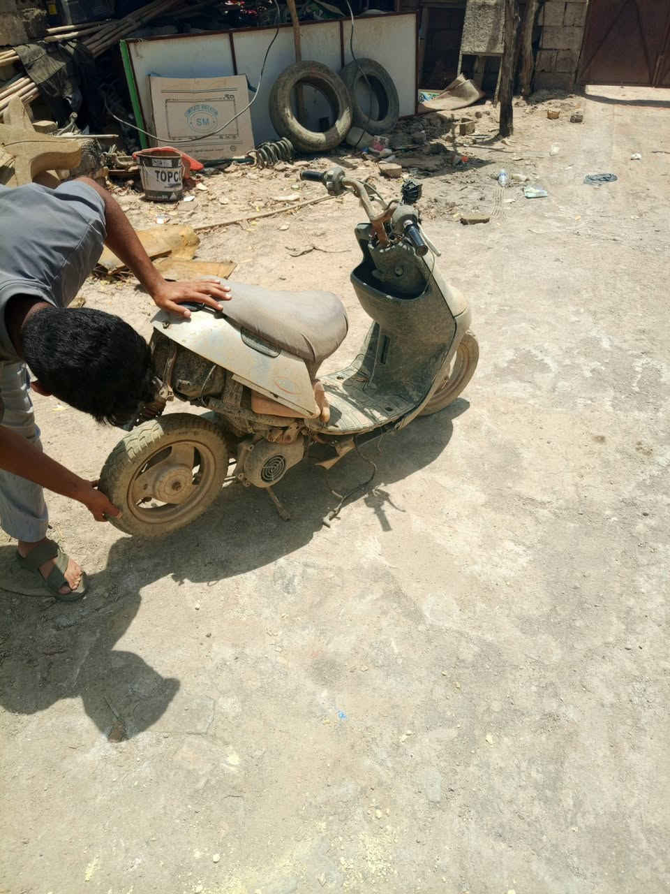 سلام عليكم دراجه البيع كوم حديد مكينه شغاله سعر خاص


**إذا كنت صاحب هذا الإعلان وتريد حذفه لأي سبب، رجاءا أرسل رسالة إلى الدعم الفني**