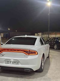 جارجر موديل 2017كفاله من الصبغ والتبديل كلين السياره ماشيه 113ميل السي...