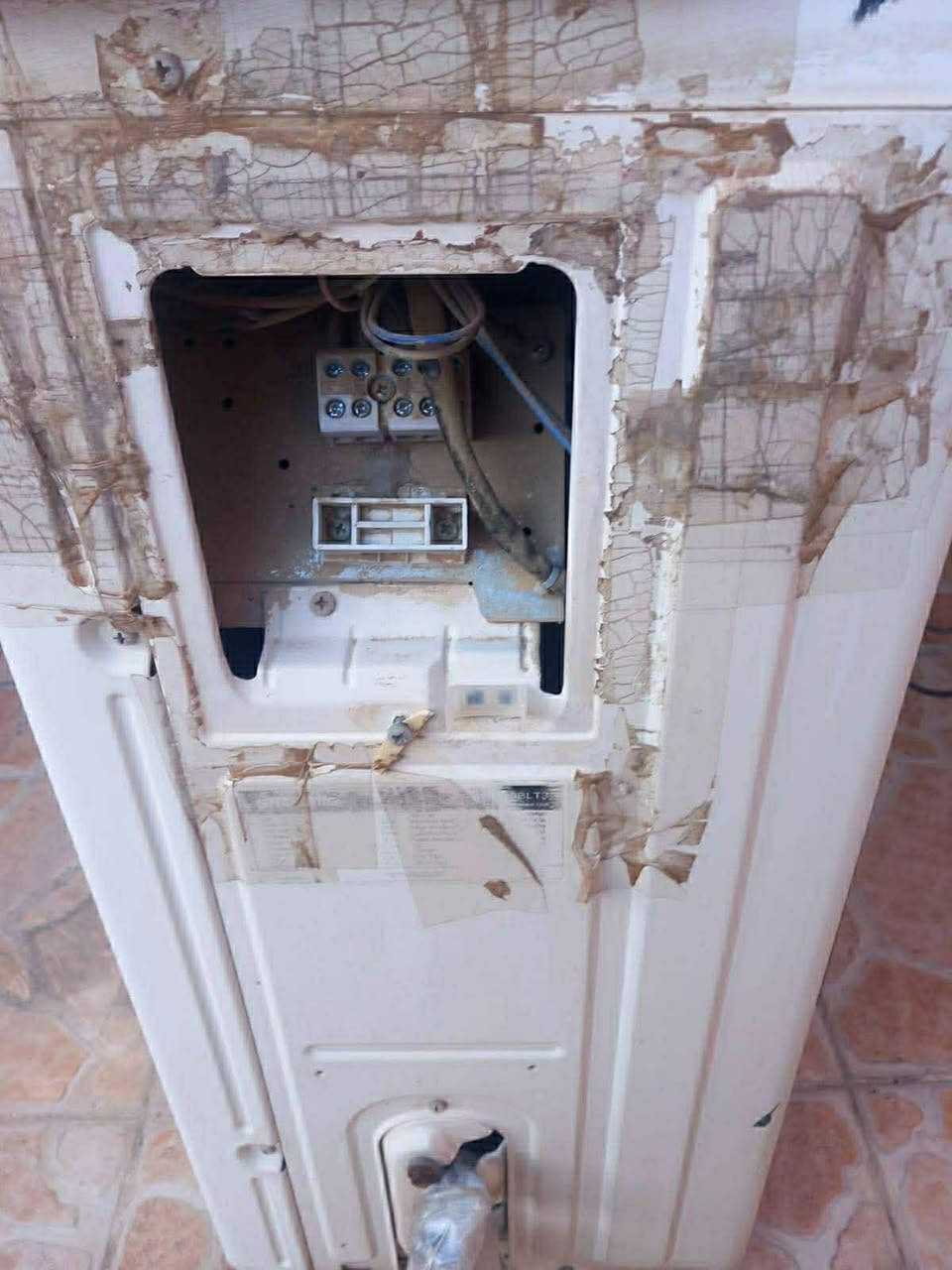 سبلت عدد اثنين واحد طن والثاني طن ونص ينباع سوه قفل ٢٠٠ من بيت شغال وكل شي مابي كامل اربيل هرشم٢


**إذا كنت صاحب هذا الإعلان وتريد حذفه لأي سبب، رجاءا أرسل رسالة إلى الدعم الفني**