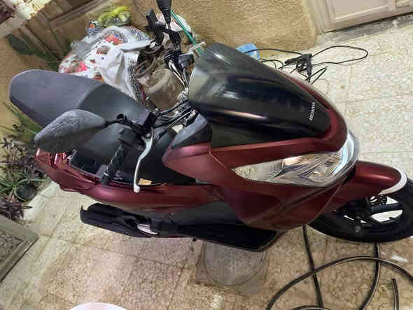 جيل ثاني ياباني محرك 125 ماشيه 21 سعر 18 رمبه دراجه محتاج واريد ابيع ***********
