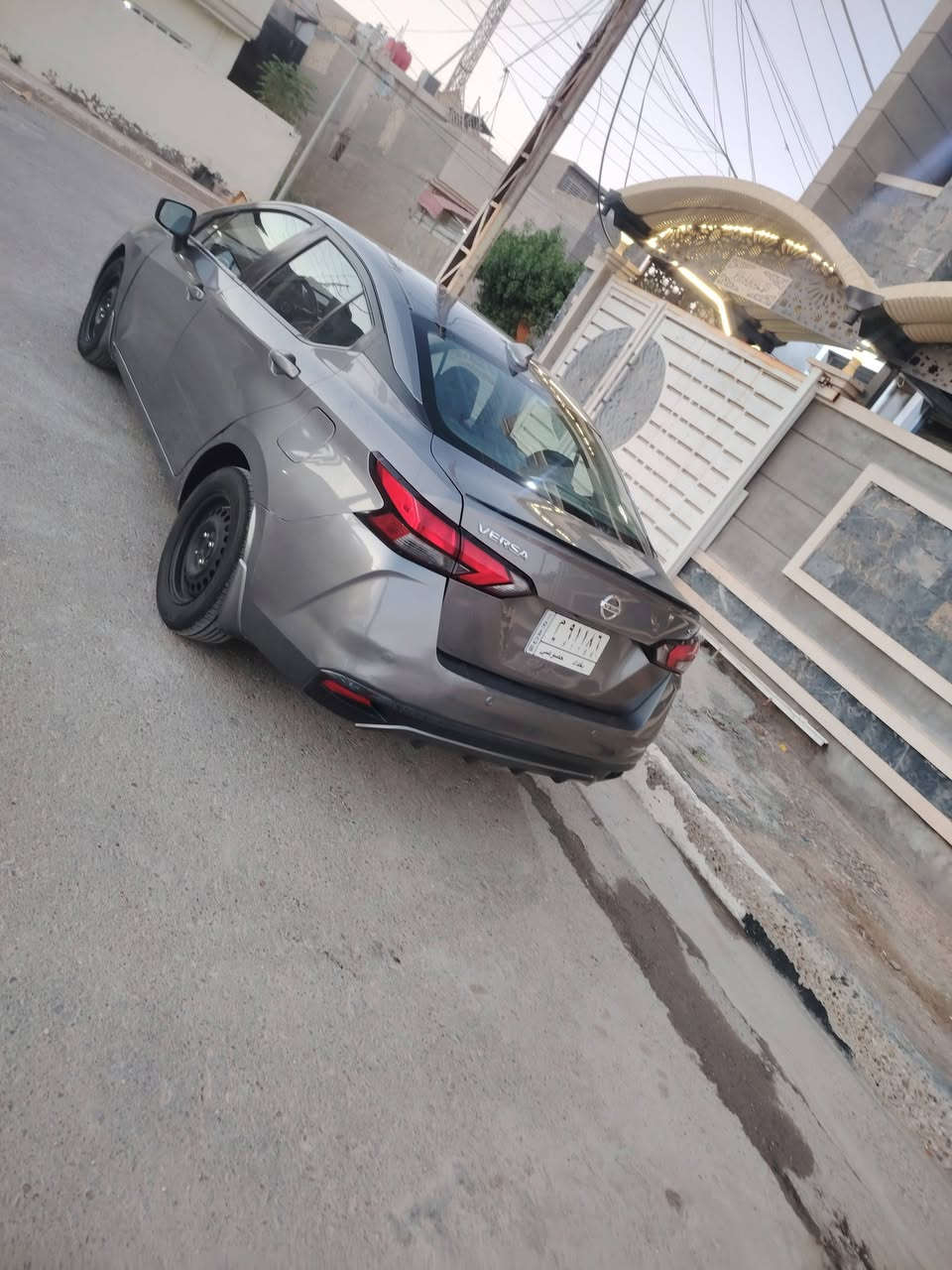 نيسان فيرسا 2020 فول عده فتحه سياره جاهزه من كلشي خم تاير محرك كير تبريدكله كفاله السعر110
***********. ***********
