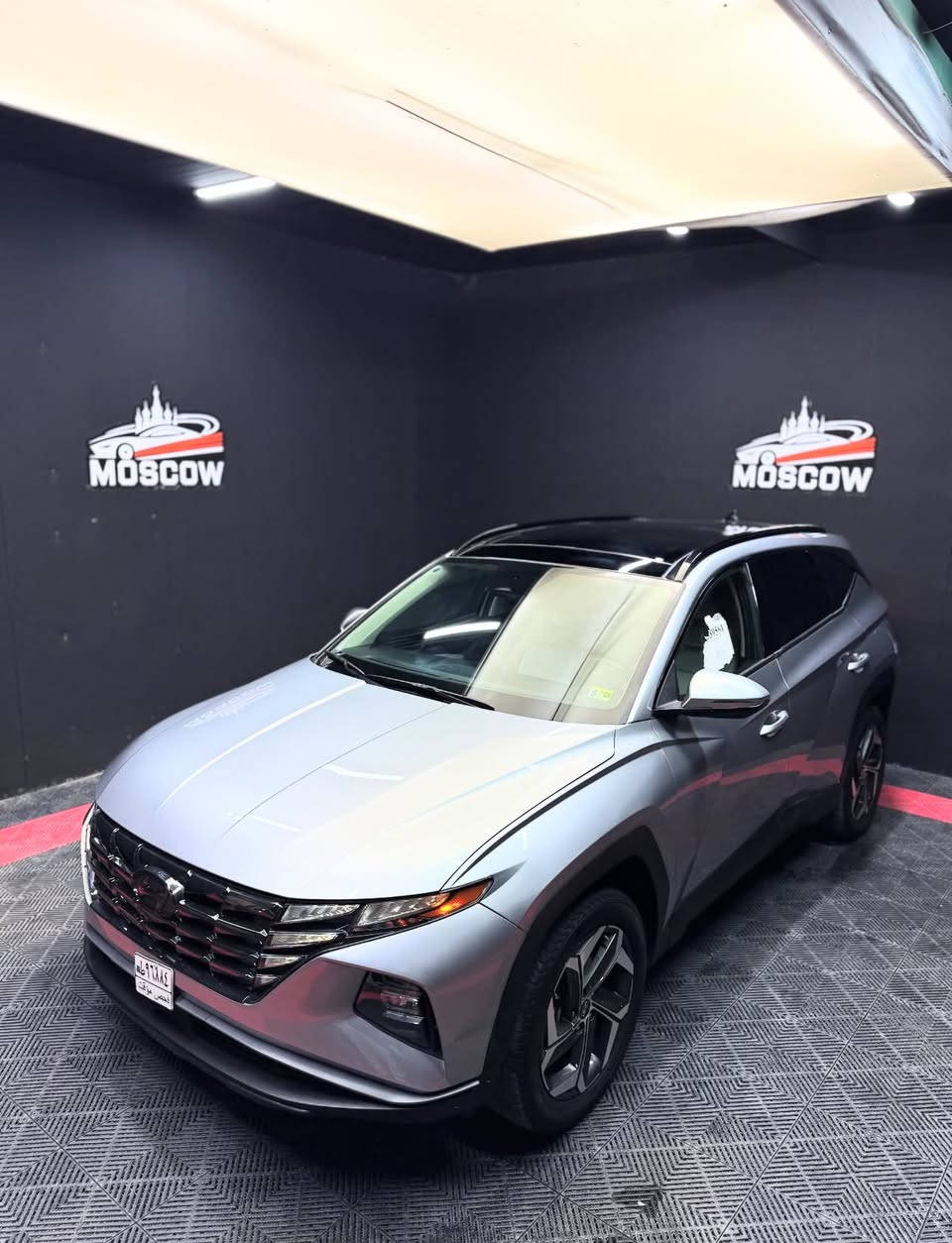 توسان 2023
اعلى فئه بالتوسان 
الفوول معروفه مواصفاتها 
داخل ابيض تدفئه تبريد كشنات
جنطه كهرباء
تحديد مسار مثبت سرعه
بصمه بنراما 
بدون حادث ٣قطع سرقه فقط مثل ما موضح بالصور
سياره جاهزه ع اخر شي بوليش حمام
ماشيه 14mi
محرك2.5
امرقم كربلاء
***********
