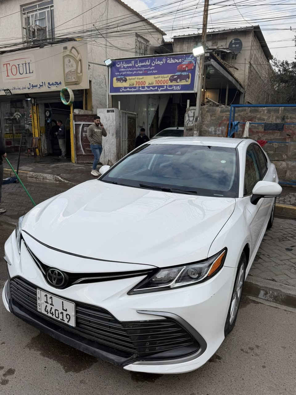 تيوتا كامري 2023 بانزين حادث بنيد وجاملغ امامي ماشيه 27 الف كيلو السعر 19500$ رقم بغداد ***********
