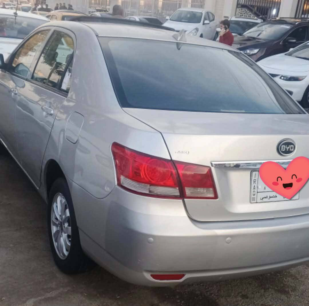 بي واي دي  مديل 2013 صاحبه موجود تحويل رقم نينوى ألماني صبغ ما بيها كير توماتيك مكينه وكير شرط .....ماشيه 119 قفل مركزي كشنات جلد سلايت .....سياره جاهزه من كلشي السعر 67 بيها مجال الاستفسار ***********
