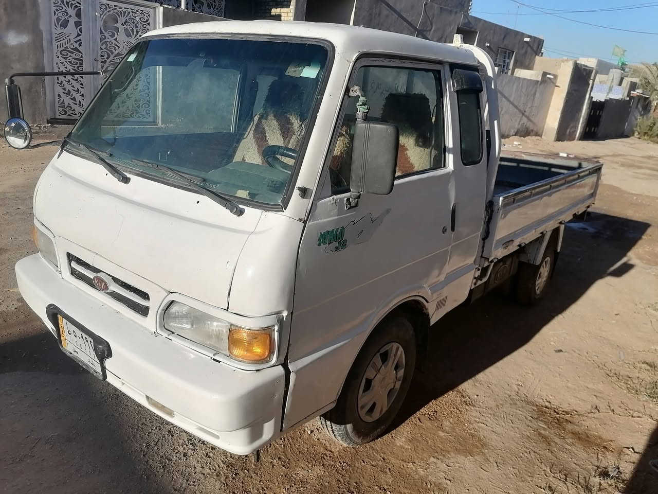 كيا حمل بنكو ٩٦ للبيع مكفوله كير محرك شاصي سعرهه ٥٥ وبيهه مجال رقمهه بغداد ثاني يوم مداور مشروع وطني العنوان النجف الاشرف الحيدرية خان النص 
للاستفسار اكثر اتصل على الرقم ***********
