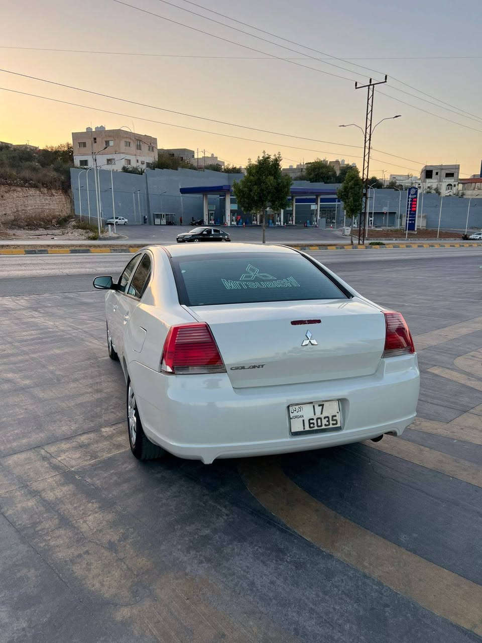 متسوبيشي قالنت......موديل 2007 .......قير اوتوماتيك........فحص كامل ٧جيد........بحالة الوكالة........

 فحص كامل من فضل ربيً 

زجاج و مرايا كهرباء
كندشن حامي بارد زي ثلج غاز فل جديد عبيتو
ايرباج srs .....

كشافات و ضواو زنون
ABS
شاشة تدعم بلوتوث و AUX سماعات فليكس 

محرك MIVEC سعة 2400cc اقتصادي و قوي
جير تبترونك اوتوماتيك

مرخصه....

دهان 💯 .....
ميكانيك 💯.....

للمراجعه.....
0799495688
كاش بدل اقساط


**إذا كنت صاحب هذا الإعلان وتريد حذفه لأي سبب، رجاءا أرسل رسالة إلى الدعم الفني**