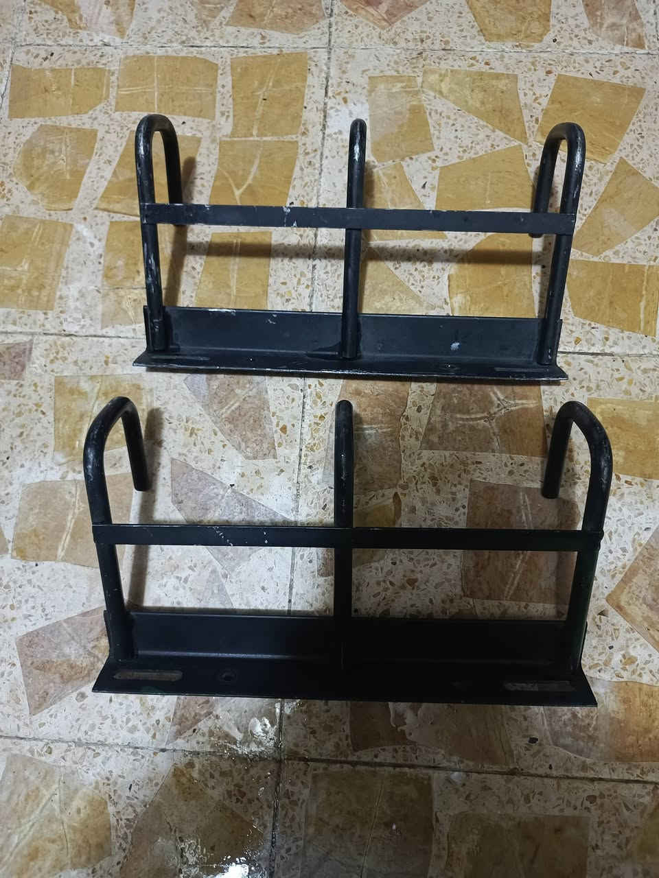 السلام عليكم 
غراض هينو للبيع مكاني بغداد للاتصال ‏‪***********‬‏
