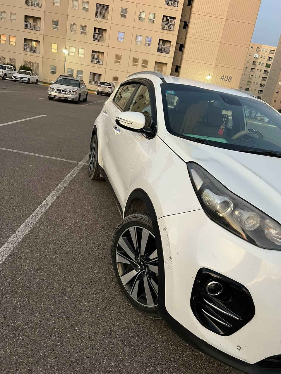 السلام عليكم سبورتج موديل 2017 خليجي 
فول ما عدا الجنطه والبانوراما 
السونار مرفق بالصور 
عارضها ب175 ورقة قابل للتفاوض العنوان مجمع بسماية 
***********📞📞
@إشارة
