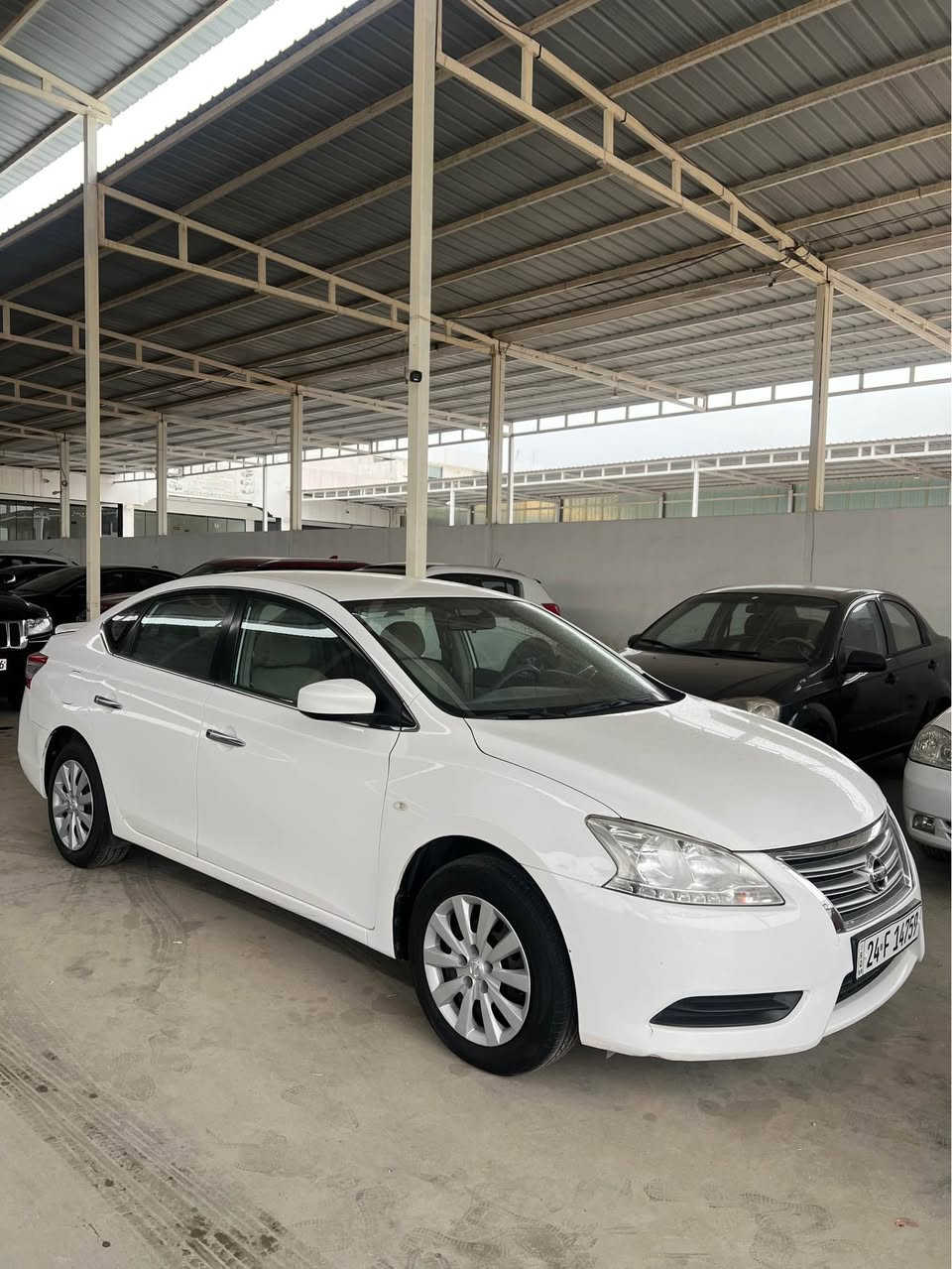 نيسان سنترا خليجي ٢٠٢٠ بي بوياغ ته نها شوخته كى هه يه له ده رگاى سايق ١٦٨ كم روشتوه مه كينه ١.٦ نه كراوه ته وه  رقم دهوك تحويل وكاله به شه رت شاشة بيلادي و حساسي دواوه سعري ١٢٣ ورقة شوين به رده ره ش *********** دهوك, العراق
