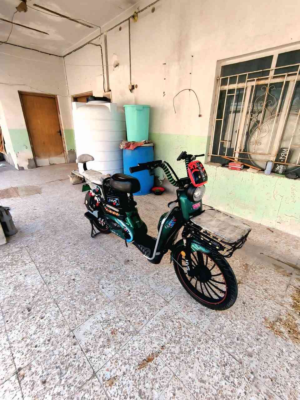 سلام عليكم دراجه حجم 20
البيع سعر 225وبيها مجال حك جيه مستخدمه 
 خمس اشهر كهربايات كلها شغاله للاستفسار ***********متواجد وتساب
