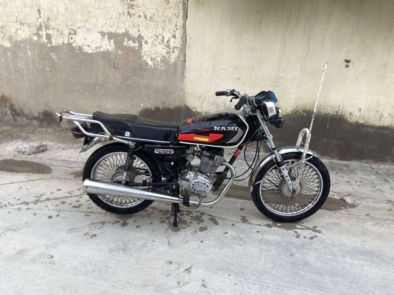 سلام عليكم  مكلف بل نشر 
دراجه تايكر موديل 2021 اوراق كامله محرك نضيف كهربائيات كلها شغاله السعر 360 وبيه  مجال  نكره لايت هورن نضيفه مال جناي نضافه كماله موضح في التصوير كلشي جدامك  مكاني ديالى بعقوبه ناحية العباره. 
رقم الهاتف ***********
