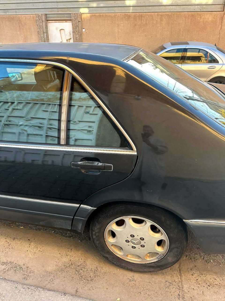 السلام عليكم شبح 93
محرك خراطيم 6سلندر رقم بغداد بأسمي اللماني لون أسود غير محدد
تخم تاير وبطاريه جديده 
وباقي المواصفات المعروفه
السعر 65بيع مستعجل بدون مراوس
رجاً رجاً لاتكسر بحلال الناس
والأناء ينضح ما فيه من تربيه
للاستفسار ***********
***********
ابو محمد //السياره بالنجف
