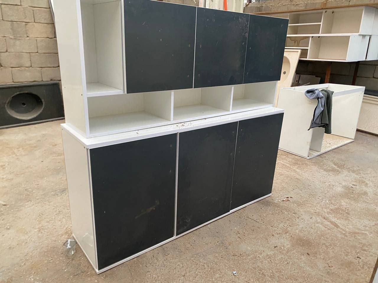 كاونتر متر و20 ارضي وملحق مع سنك متر و20 مرمر MDF خشب . السعر 190 الف

بغداد  مجاني
اطراف 10
كربلاء  بابل حله 15

النجف +الديوانيه +/الفلوجه ،+الرمادي واسط 20 
صلاح الدين 25
عماره +سماوه+الناصرية 25🌹🌹🌹🌹🌹🌹🌹
البصرة35
اطراف البصرة 50

أسعار التوصيل امشو عليها


**إذا كنت صاحب هذا الإعلان وتريد حذفه لأي سبب، رجاءا أرسل رسالة إلى الدعم الفني**