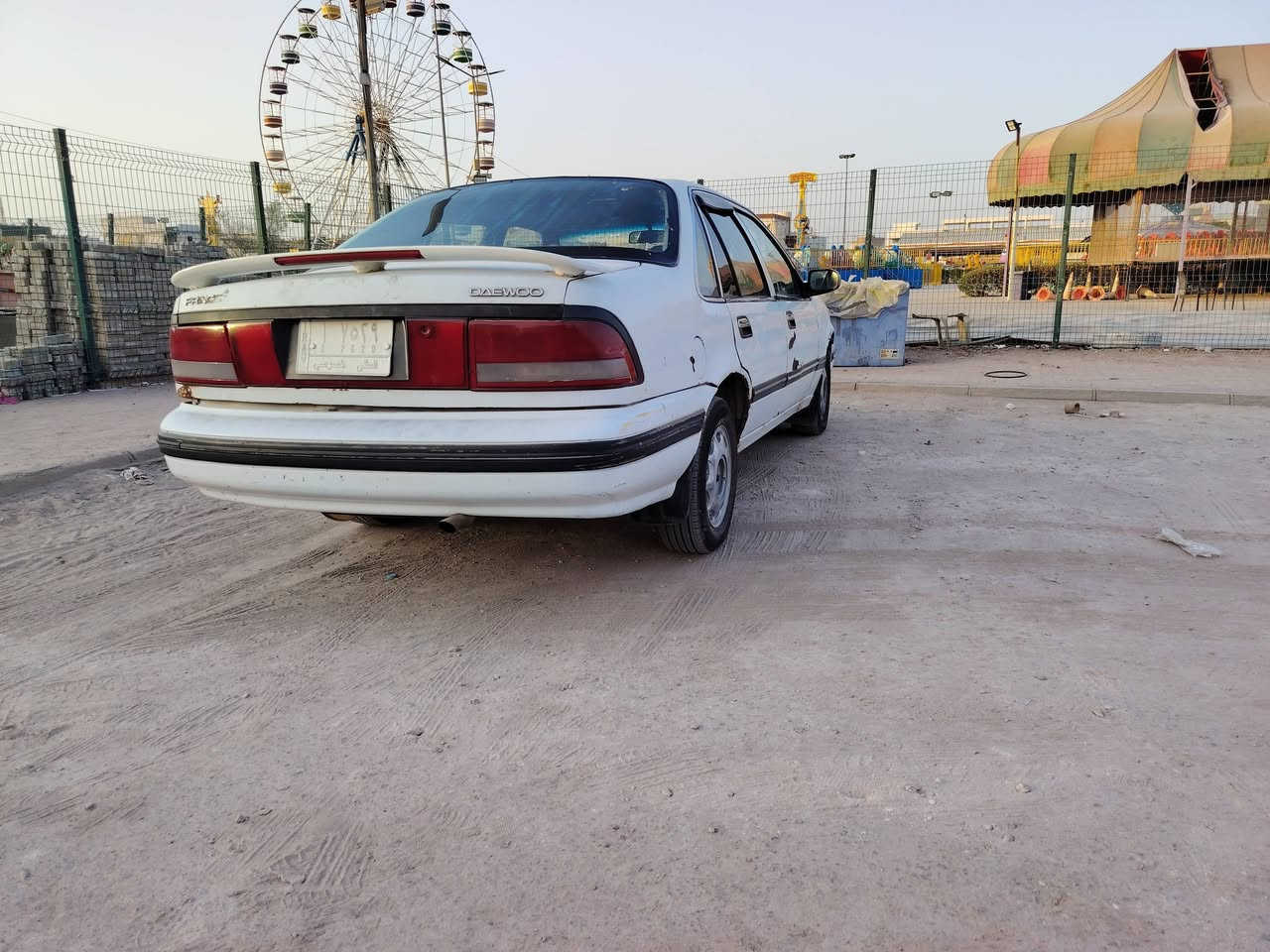 السلام عليكم دايو برنس ١٩٩٥ للبيع أو مراوس رقم مثنى ألماني السياره جاهزه من كير أو محرك أو كهربائيات كير أوتو راعيها يريد مداور موجود بسماوه 
السعر (30) أو بيها مجال بسيط
***********
