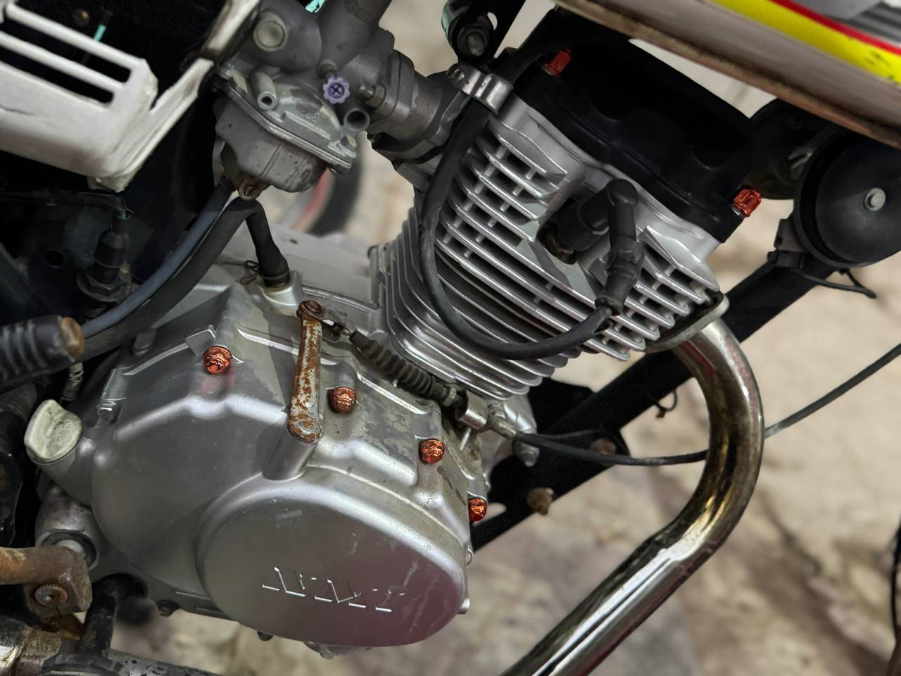 السلام عليكم
الدراجه للبيع اوراق سكنر امانة الله مامفتوح شي بيهه ابد  ***********
