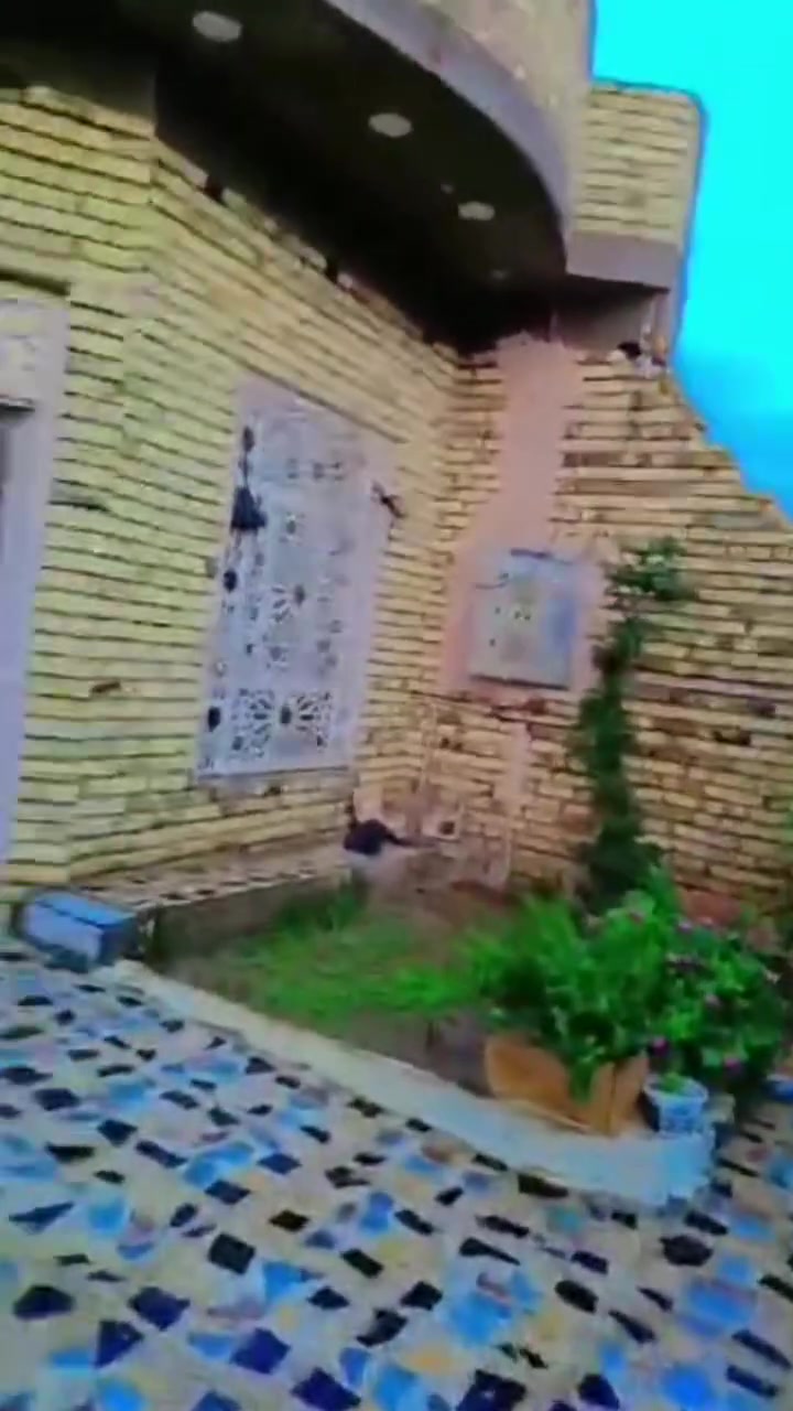 بيت البيع مطلوب إسكان30 مليون  حي المغرب مقاطعه 14 الحولي بناء حديث درجه اولى 
الاستفسار الاتصال عل صاحب الدار مباشر ***********
