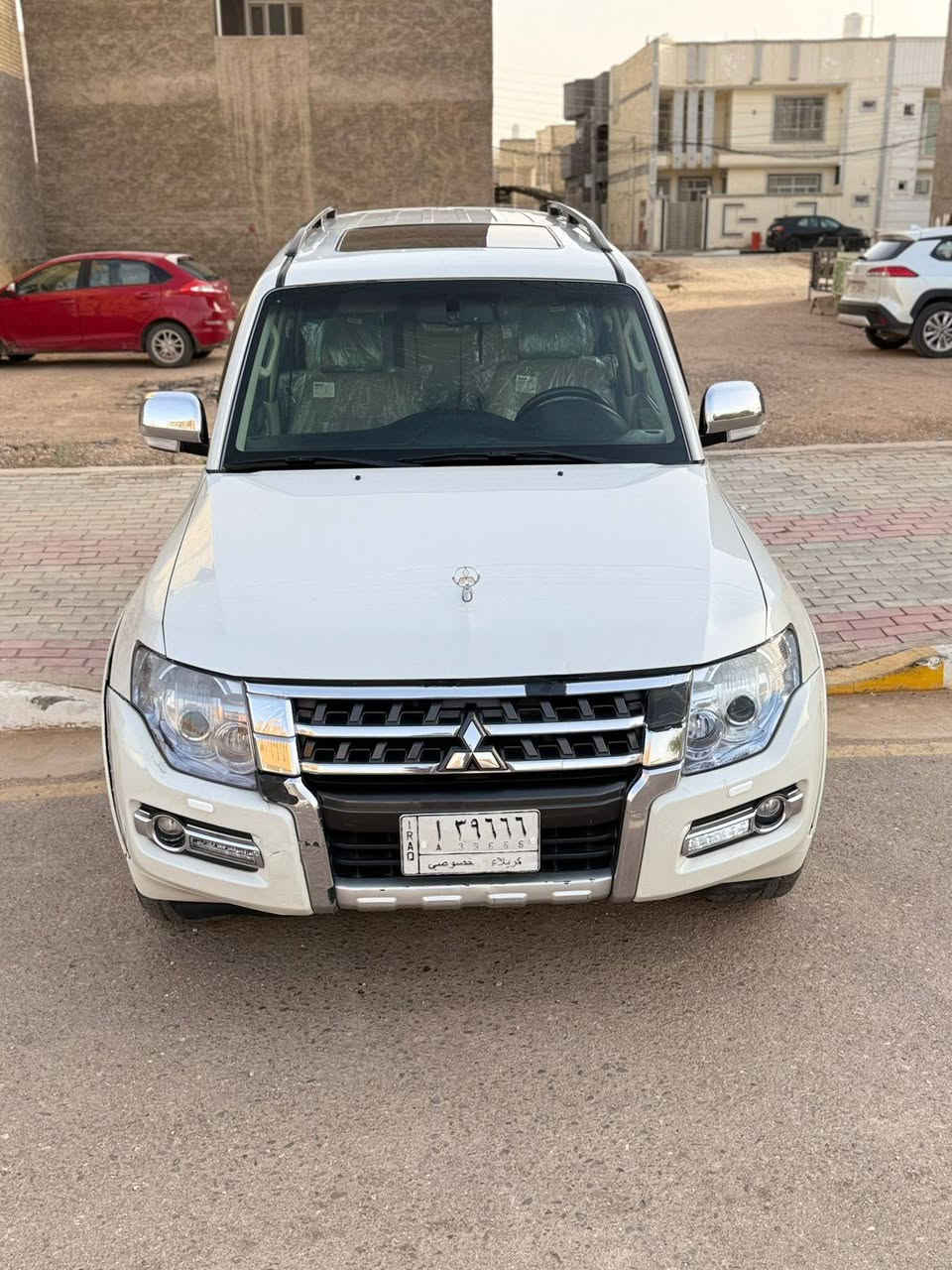 سلام عليكم باجيروا  حبتور خليجي موديل 15 باسمي تحويل مباشر
كفاله عامه من ضربه صبغ تبديل  من كلشي 

مكان السياره كربلاء سعرها   159. 

استفسار. ***********
