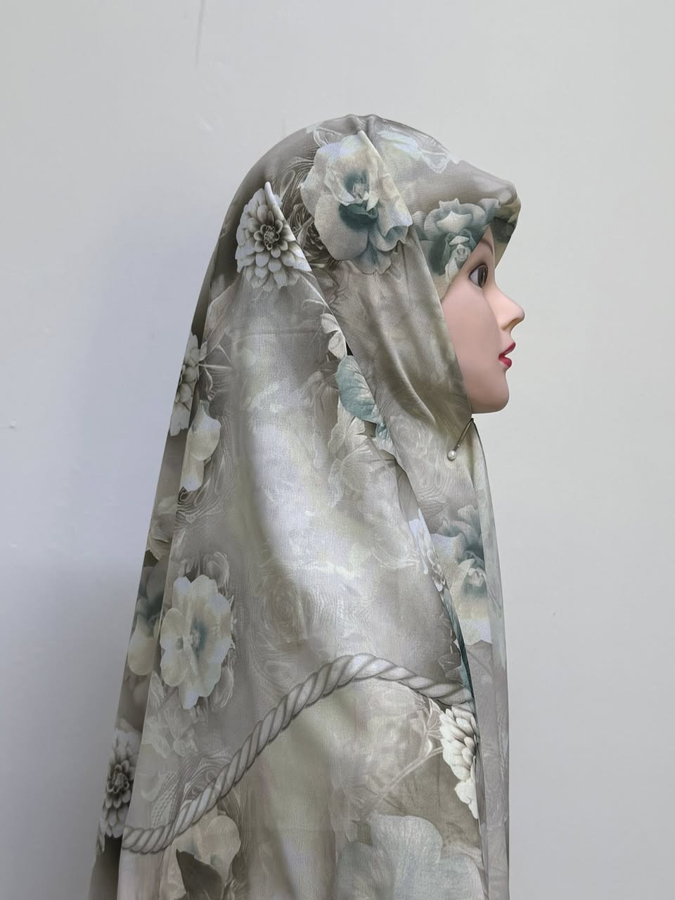 حجابات انيقه وراقية 

قماش مريح وجودة جميلة 
  
قياس ميه وربعين نوع القماش حرير 

يوجد توصيل جميع المحافظات


**إذا كنت صاحب هذا الإعلان وتريد حذفه لأي سبب، رجاءا أرسل رسالة إلى الدعم الفني**