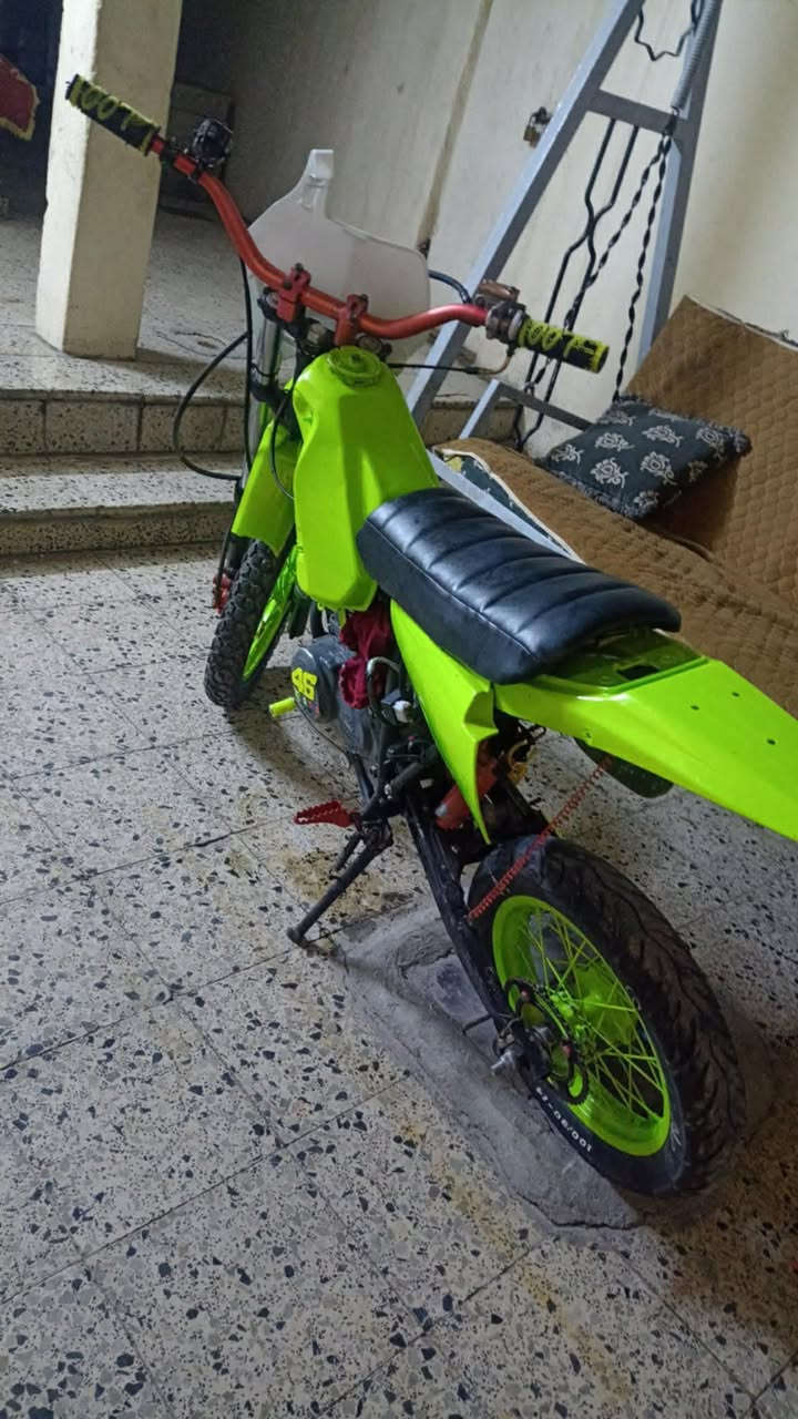 قفاز سياحي ياباني حجم وسط  شغل وماشي  سعرو 475ويرهم مراوس
***********
