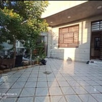 دار للبيع  شارع 30 الورديه قرب اسواق النافعي قرب الملعب الخماسي  -----...