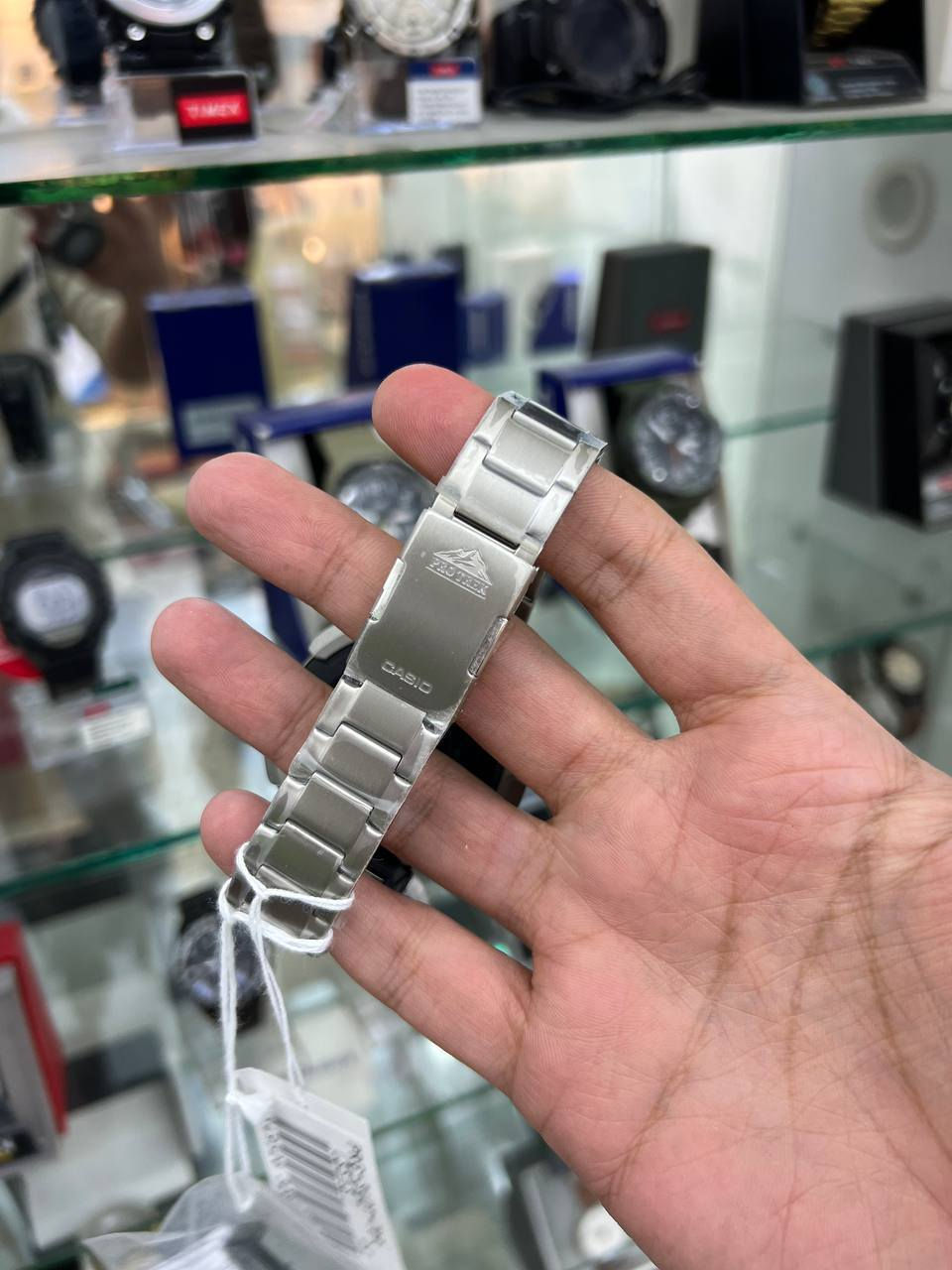 كاسيو بروترك تيتانيوم
جديد / ضمان سنة
رقم الموديل PRG-340T
قطر الساعة 51
وظائف ومهام متعددة

للاستفسار *********** واتساب
العنوان / م الصدر شارع الداخل ق12
تليگرام https://t.me/OscarForWatches
#اوسكار #الاصلي_والمضمون_فقط
