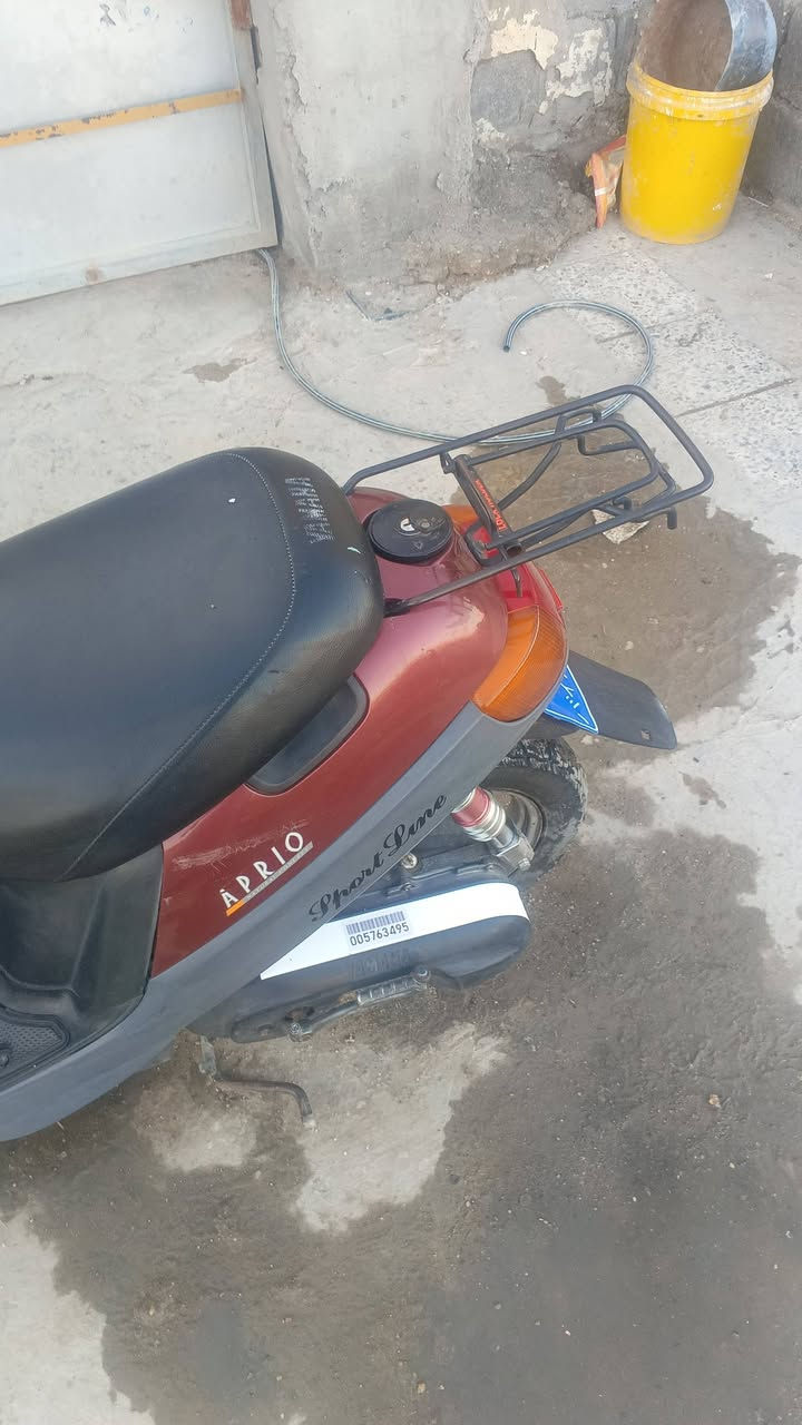 دراجه بطه للبيع مكفوله ونضيفه مال جناي اشاير كهربائيات شغاله سلف السعر 450وبيها مجال كربلاء ***********
