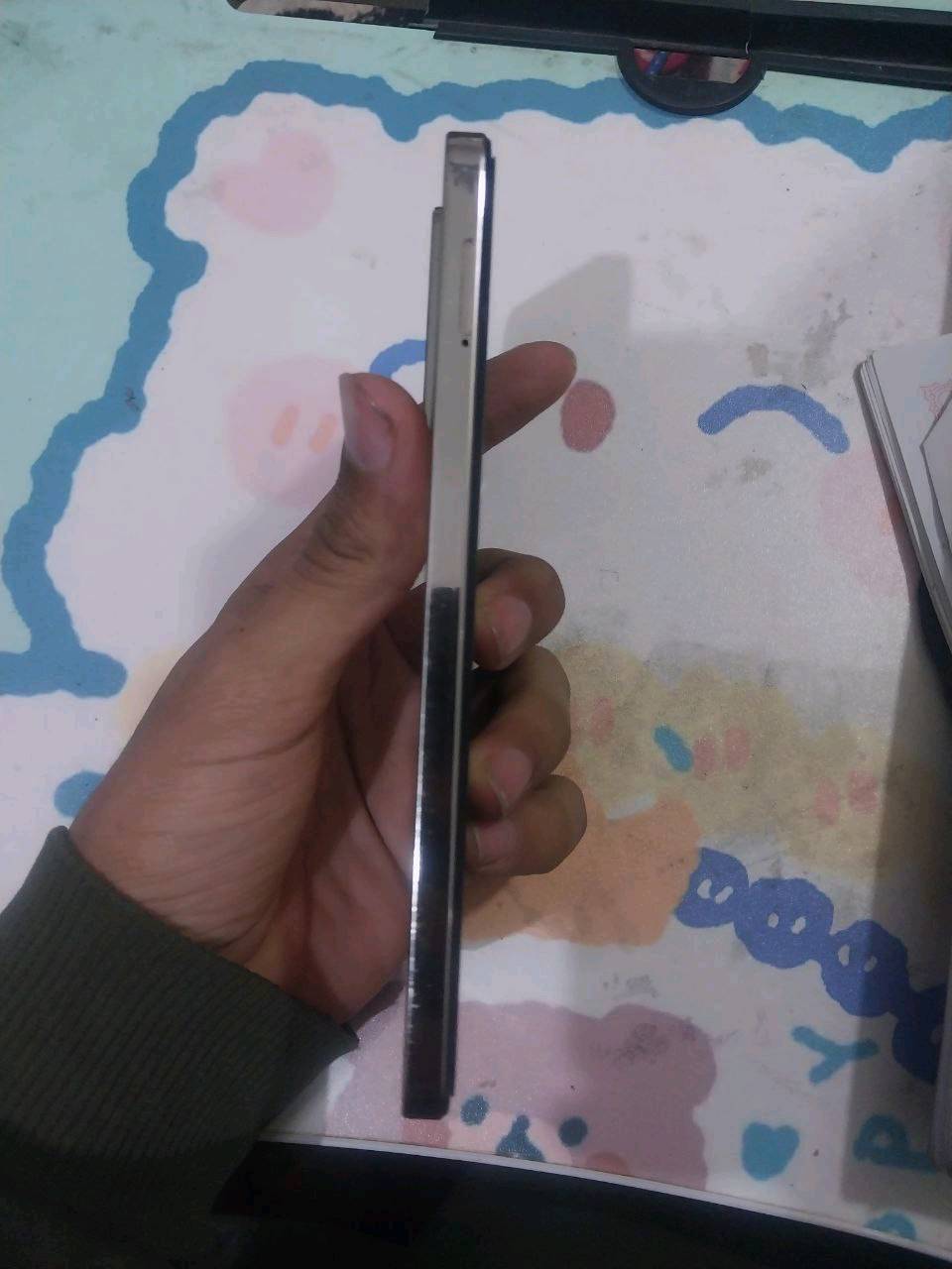 سلام عليكم نوت 40 5g باقي التفاصيل بالخاص