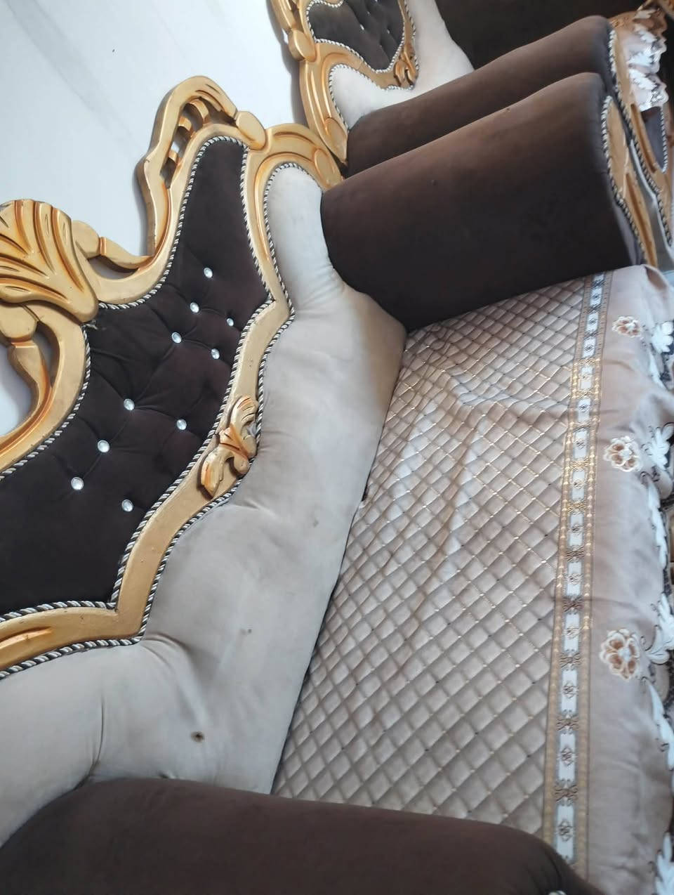 تخم قنفات نظيفات كما موضح بالصور.السعر ((٣٥٠)) وبيهن مجال
المكان قضاء النصر.


**إذا كنت صاحب هذا الإعلان وتريد حذفه لأي سبب، رجاءا أرسل رسالة إلى الدعم الفني**