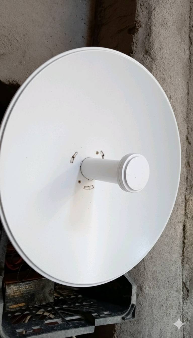 راوترين للبيع 
الأول ( الأسود ) نوع TL-WR940N بسرعة 450mbps نظيف ادواته كاملة بدون نقص 
سعره 25 الف 

الثاني ( الأبيض ) نوع TL-WR841N بسرعة 300mbps وادواته كاملة 
سعره 20 الف 
وإذا اثنينهن ب40

و نانو نوع ( Ubiquiti NanoBeam M5 ( NBE-M5-19 نظيف وجديد استخدام قليل مع كل الكيبلات وياهن 
سعره 40 
و وياهن ups مجانًا
للإستفسار : ***********
العنوان : البصرة ، البراضعية 