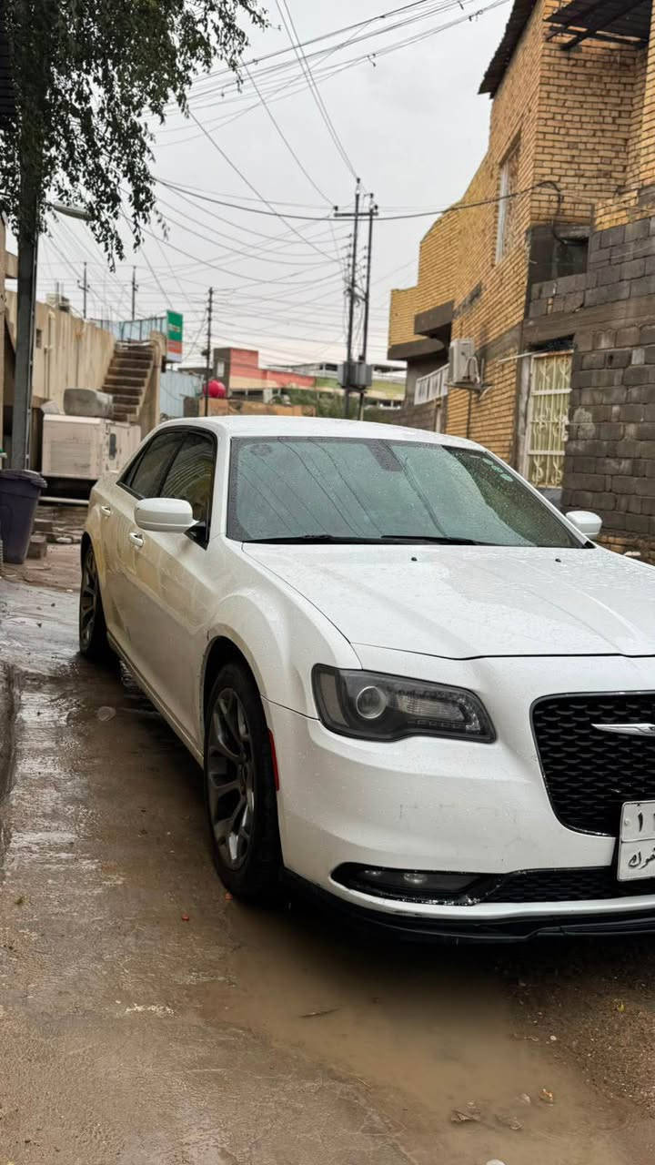 اوباما 16 كندي S
كفاله عامه من الضربه والصبغ والتبديل
شفتات بالستيرن
كير حرف S
دمام خلفي
تدفع بالكشنات
شاشه كبيره
تشغيل عن بعد
مكينه وكير كفاله
تخم تايرات كابسن 
الوين 20
السياره جديده كلش 
المكان بصره گرمه علي 
الرقم ***********
السعر 235 وبيه مجال قليل البصرة, العراق
