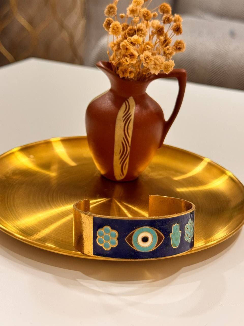 ✨ هدية عيد الحب غير ✨
مجموعه اكسسوارات تجمع بين الأناقة والجاذبية ❤❤️‍🔥 💞
دلّل حبيبتك / دلّلي نفسك بهدية تعبر عن الحب بذوق راقي 🎁
كمية محدودة… لا تفوتكم عرض الفالنتاين ❤️
#كرستاله
#مكياج_عراقي
#ستايل_بنات
#تسوق_اونلاين
#ملابس_عراق
#اكسسوارات
#توصيل_لكل_العراق


**إذا كنت صاحب هذا الإعلان وتريد حذفه لأي سبب، رجاءا أرسل رسالة إلى الدعم الفني**