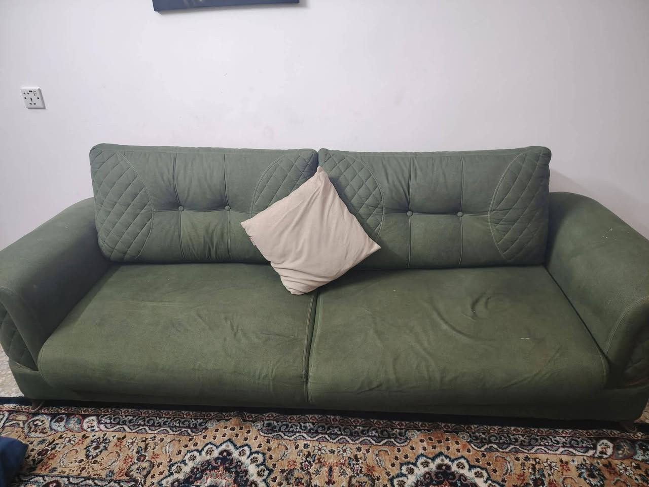 تخم قنفات تركي8مقاعد مخزن وسرير نظيف الصور امامكم السعر325قفل العنوان بغداد الإسكان شارع كليه العلوم الاقتصاديه للاستفسار خاص


**إذا كنت صاحب هذا الإعلان وتريد حذفه لأي سبب، رجاءا أرسل رسالة إلى الدعم الفني**