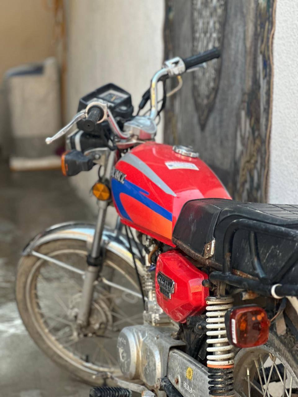 سلام عليكم دراجه نامه شلامجه مديل 2023اوراق كامله بليته موجوده او رقم شاصي بيه او كامله احمد شهاب ***********
