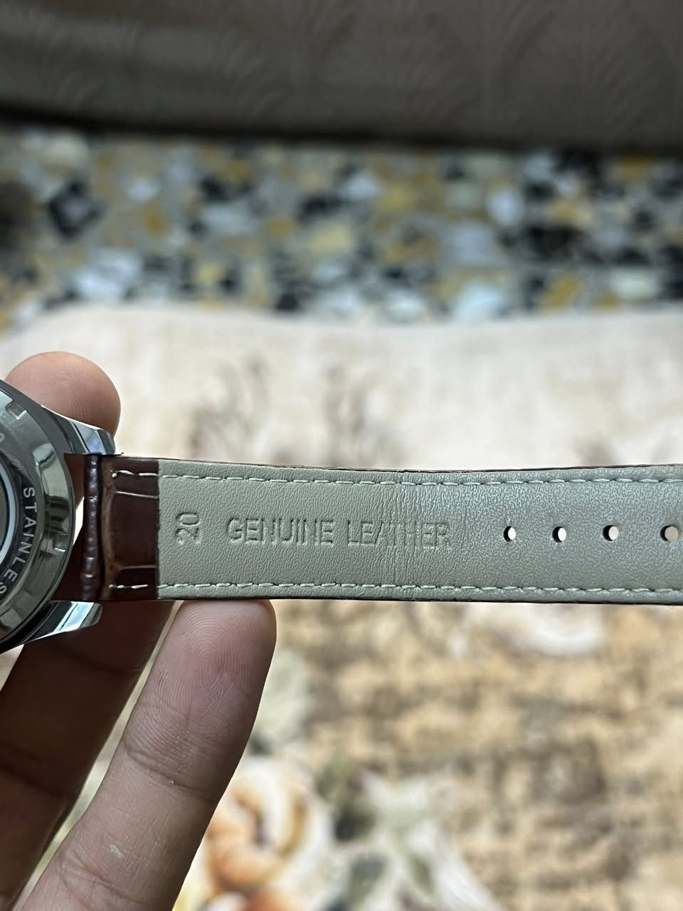 ساعه تحفه وناشفه بمعنى الكلمه 
مكينه كشف ' سير جلد مختم


**إذا كنت صاحب هذا الإعلان وتريد حذفه لأي سبب، رجاءا أرسل رسالة إلى الدعم الفني**