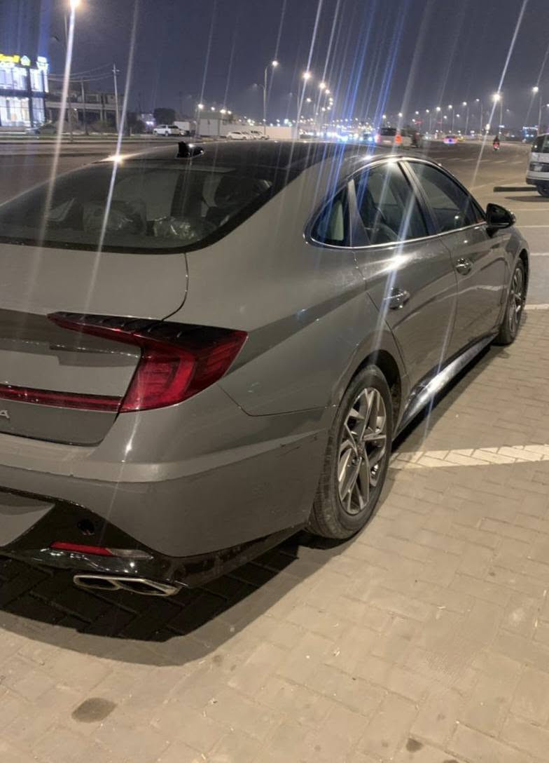 السلام عليكم سوناتا وارد كندي مواصفات خليجي  فول مواصفات بنوراما 
كفالة عامة عدة المحرك مفتوح تنظيف فقط واخو الزيرو 
كير at كفالة 
ماشية ٤٠ ميل 
رقم معوقين جاهز وكاله ثاني يوم وانا اتكفل بيها 
بيها مكانين بارد رصعات عندي فيديو قبل البارد 
المواصفات معروفة 
السعر ١٦٥ وبيها مجال بسيط 
الموقع بصرة 
تخم تايرات جدد 
الارضية جلد 
*********** البصرة, العراق
