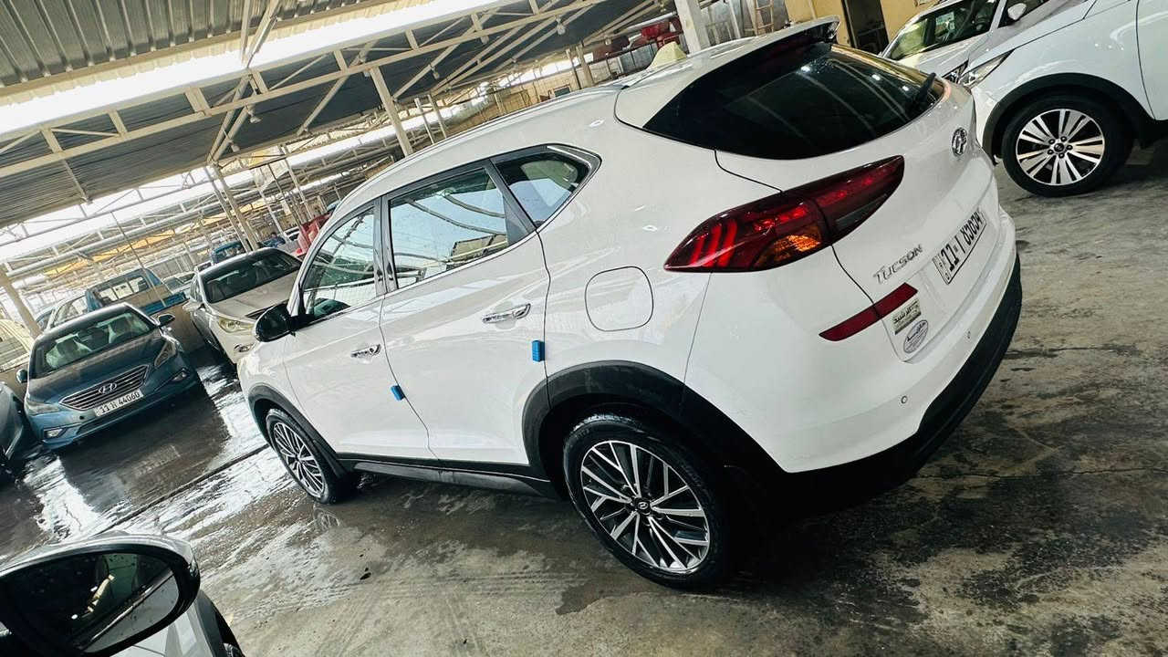 السلام عليكم توسان 2019 خليجي محرك 2000 دوش ماشيه 90 الف خمس عدسات بصمه كشنات كهرباء ثنين داخل جلد رقم دولي جديد تحويل مباشر جاهزه ومكفوله من الصبغ والتبديل وكير ومحرك السعر 197 بيهه مجال مكاني بغداد اليوسفيه
***********
