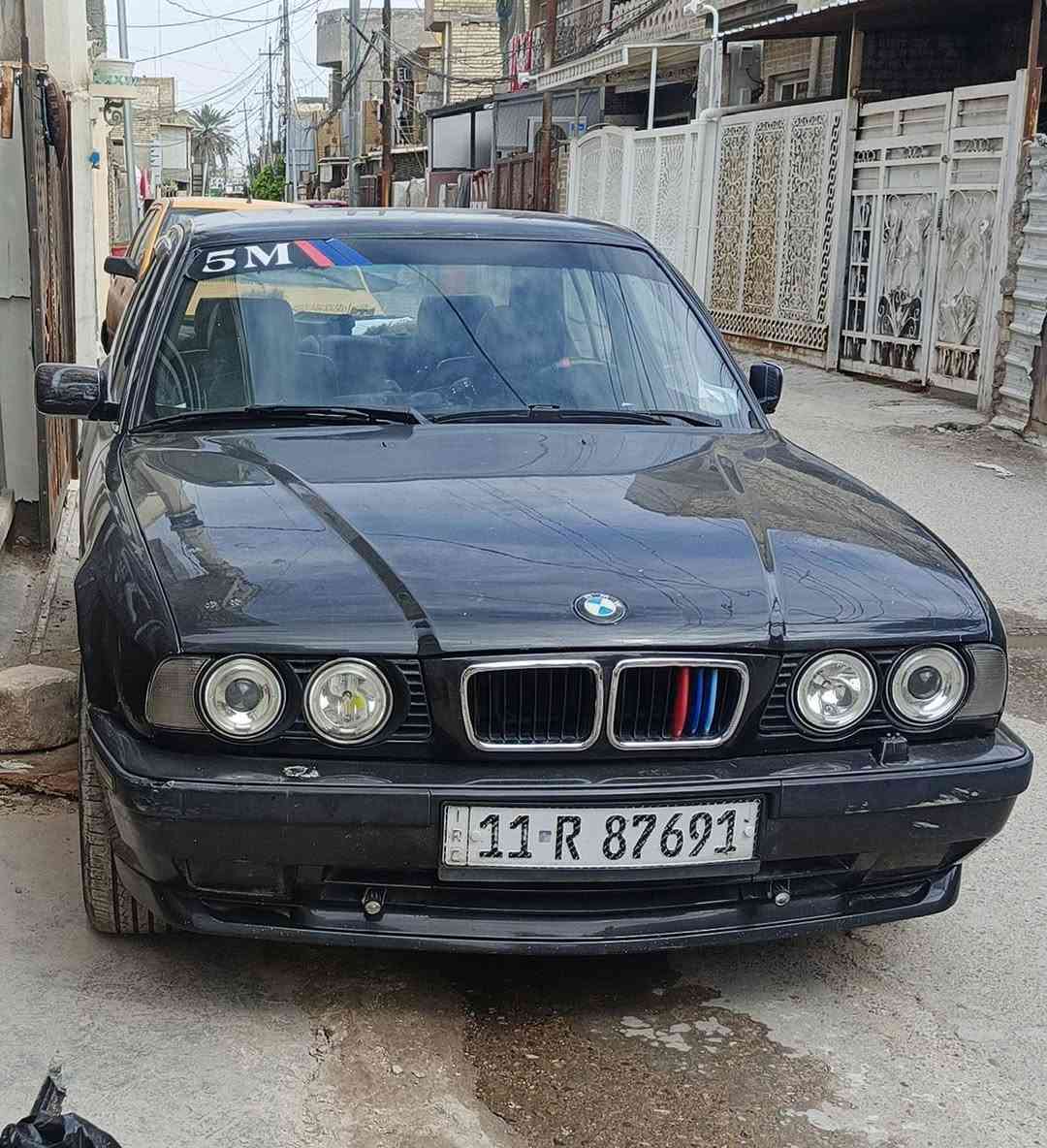 السلام عليك. للبيع سيارهBmw موديل91سياره جاهزه كامله تبريد  قطعتين  تدفئه
محدثه. بردات بلادي كهربائيات بلادي مكينه كير كفاله عامه فتحه سلايت شغال
دركه تم مثبت سرعه 
كشنات كهربائيات
سياره متعوب عليه شاهد 
 السعر 65 وبي مجال بسيط مكاني بغداد الزغفرانيه اتصال ***********
رحمه الوالديك  السوك كلشي بي
