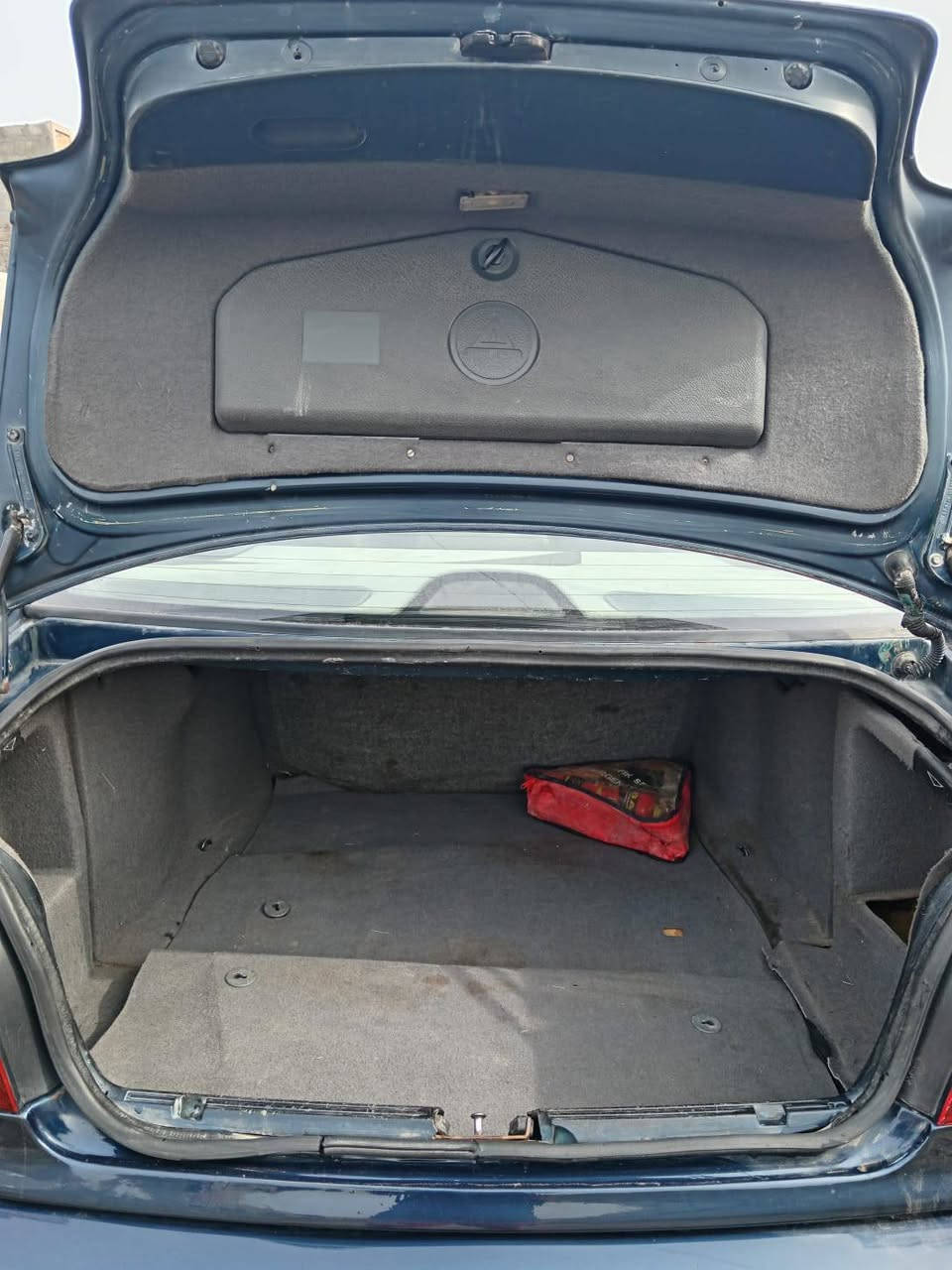 سلام عليكم BMWصقر موديل 1998
528 سياره جاهزة  تبريد تدفئه تخم تاير
خير من الله مصبوغه عام ***********
73 وبيهة مجال
