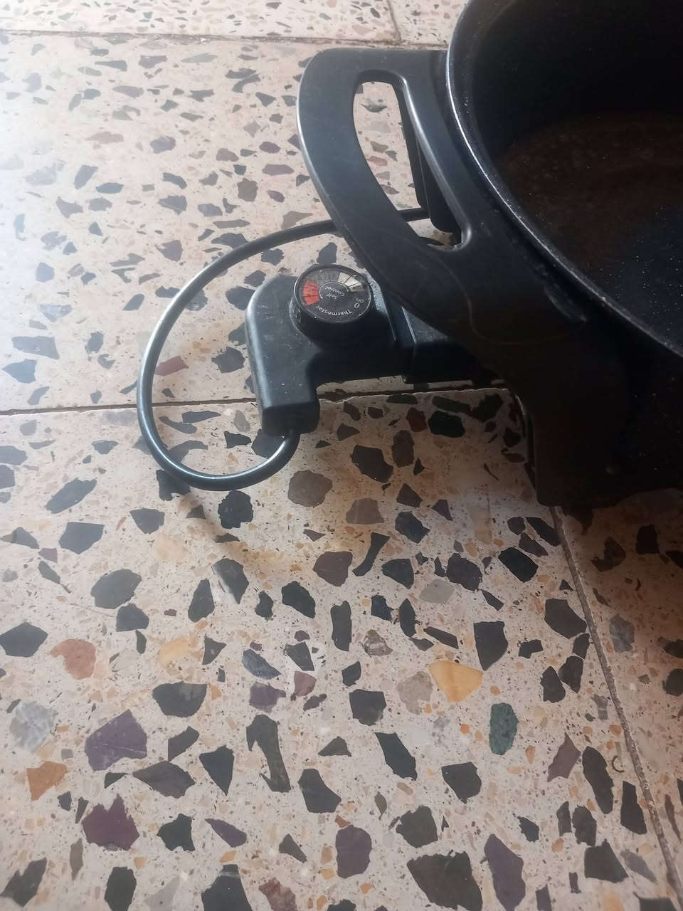البيع طاوه كهربائية السعر 25


**إذا كنت صاحب هذا الإعلان وتريد حذفه لأي سبب، رجاءا أرسل رسالة إلى الدعم الفني**