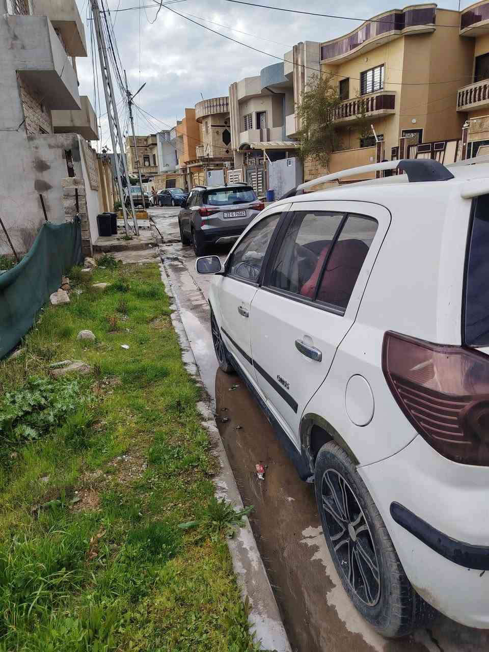 جيلي MK Cross للبيع موديل 2013 
شغالة طبيعي تبريد تدفئة فول
ومضبطة ومعمرة كامل
يحتاجلها صرف بسيط جدا
للشراء والتواصل
***********
