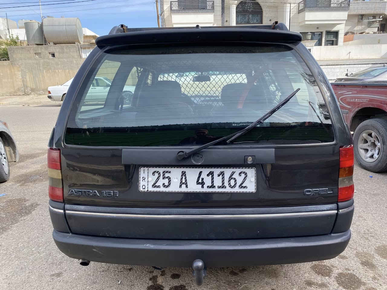 سلام عليكم اوبل استره استيشن
موديل 1992
محرك 16
سنويه ل 2030
هزه جديده
كوبون بانزين
بدون حادث وتبديل بلاد سياره
تايرات جديد قبل سبوع
بس هلال بيه 
تحويل ثاني يوم سنويه
سعر45
***********
