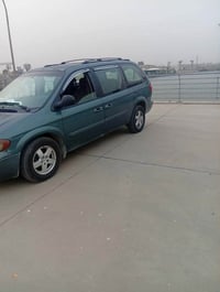 دوج كرفان مديل 2007 فل مواصفات SXT مراوس بكامري او اي سياره صغيره اتصل...