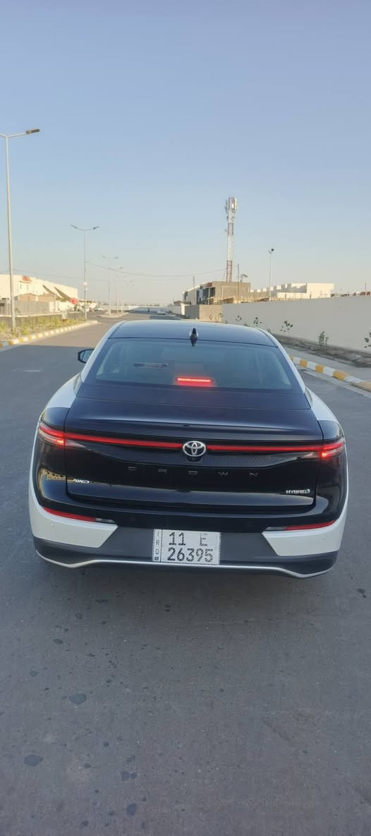 ملكة السيارات👑 التحفة اليابانية
كراون ماجيستا ⚔️ 2023 تو كلر 
أعلى فئة شنو بالك مواصفات متوفر بيها🌹
السعر جدا جدا مناسب 🔥🔥
التفاصيل👇👇
خليجي وكالة عبد اللطيف جميل 
مرقم بغداد بأسمي
ماشية 57 واهم شي السبير ما منزليه
تخم تاير دنلوب من الوكالة 
صيانة قبل شهر(فلاتر تبريد وشوته وفلاتر بطاريات)
محرك 2.4 توربو هايبرد 
كفالة عامة السيارة لا صبغ لا بارد لا فتح لا شخوط 
المواصفات 👇👇
شباب المواصفات يفضل تشوفهن على اليوتيوب أفضل
(سقف بانورامي+داتا شو+ خاصية غسل الكامرة الخلفية+شفات ستيرن+فول تحكم ستيرن+كشنات كهرباء وخزن ميموري وتبريد وتدفئة الاماميه والخلفية +١٢ سماعه jbl+كامرات 360 درجه+رادارات 360 درجه +خاصية فتح الجنطة بالاشارة+6 وضعيات قيادة+بيبان شفط+ويل 21 +شحن وايرليس)

للاستفسار *********** دكتور أحمد
