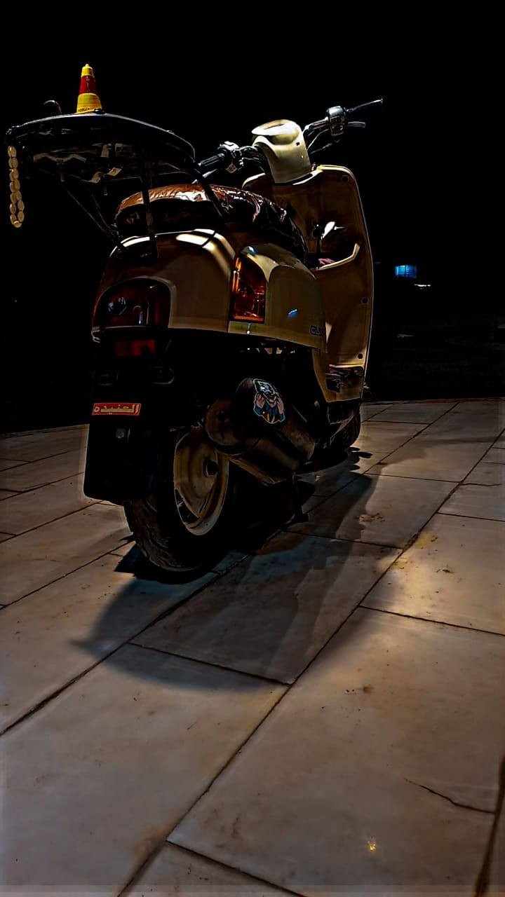 سلام عليكم دراجه بوليس موديل 2010 محرك مكفول 
دراجه صاله 5 تشهر من طالع من المعرض وصل معرض موجود السعر 1250 وبيه مجال للشراي بيه ضربه خفيفه بل لغد دراجه مكفوله كفاله شلعه ومعدل 
وهاذا رقمي للستفسار *********** واتساب مفتوح ☝
