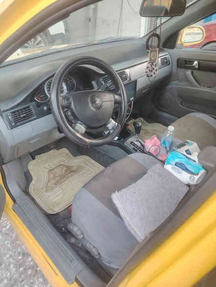 اوبترا موديل 2011 شركه العامه سياره مقفوله فقط الشاملغ مصبوغ سياره من ال 2011 عندهم  متروكه كانت جديد كلش ماكينه جير تبريد كله مقفول وباسم مره مكانه المنصور شارع ١٤ رمضان سعر ٧٦ وبي مجال ***********
