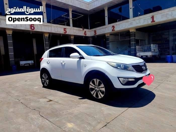 ​🚗 كيا سبورتاج 2014 للبيع – كفالة عامة وبأفضل حالة 🚗
السلام عليكم ورحمة الله وبركاته،
​للبيع سيارة كيا سبورتاج جاهزة للمشي وبشرط الكفالة:
​الموديل: 2014
​المحرك: 2000 دوش (DOHC)
​التكييف: تبريد ثلج ❄️
​الحدادية: ممتازة وجاهزة بالكامل
​الوضع العام: السيارة مقفولة كفالة عامة من الضربة، الصبغ، والتبديل، وجاهزة من كل شيء ما تحتاج أي مصاريف نهائياً.
​💰 السعر: 135 ورقة (وفيها مجال للشراي الجاد)
📞 للتواصل والاستفسار: ***********
​بالتوفيق بالبيعة إن شاء الله!
