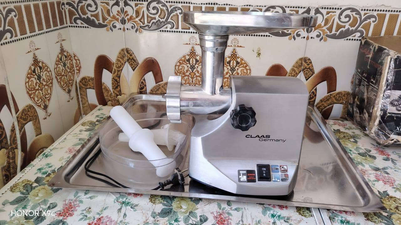 مثرامة البيع شراي يجي خاص


**إذا كنت صاحب هذا الإعلان وتريد حذفه لأي سبب، رجاءا أرسل رسالة إلى الدعم الفني**