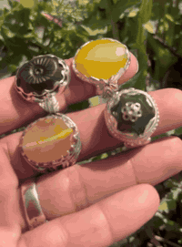 حجـر العقيق معه نوادره الجمـيله و المميـزه  للاستفسار ٠٧٧٣٣٥٦٤٤٨٥  كرو...