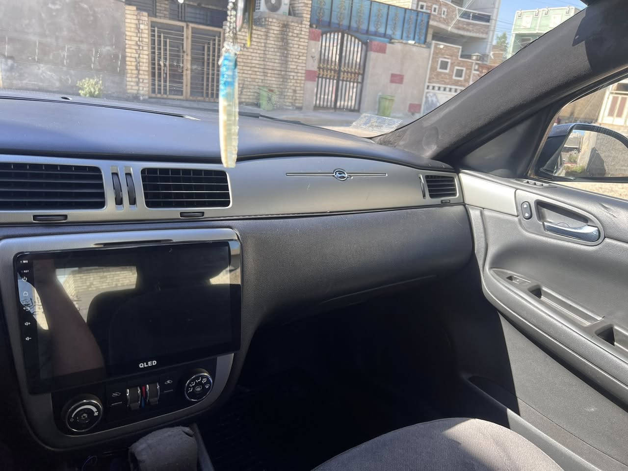 امبالا
سلام عليكم 
للبيع سياره شوفر ليت امبالا 2012 موصفات ال LT تجي تحكمات ستيرن مثبت سرعه شاشه وكامره كشن كهرباء 
سياره خاليه من كل عيب او عطل مكفوله من كلشي 
كير ومكينه بحاله الوكاله بيها نشاط كلش قوي 
تبريد تتدفئه شغال المنضومه كامله جديده 
ادامه كامله من حساسات ومنضومه البانزين كلها جديده 
سياره كل نقص مابيها تجي تفحص وتقتنع وتجي عل كلامي كلوب واحد بل دشبول مامشتغل 
سياره داخله كلين تايتل يعني بدون حادث 
هنا صار بيها صبغ كم قطعه اثر شخوط وصبغتها بيدي وقبل الصبغ عندي صور بس اني بايعلك حزام حته ماتعبك ول سياره بسمي وسنويه لل31 وهزتها جديده يعني كل مصرف وتعب مابيها تاخذ شي جاهز 
عنواني بغداد وبل شعب 
رقمي ***********
*********** اتصل وماقصر
